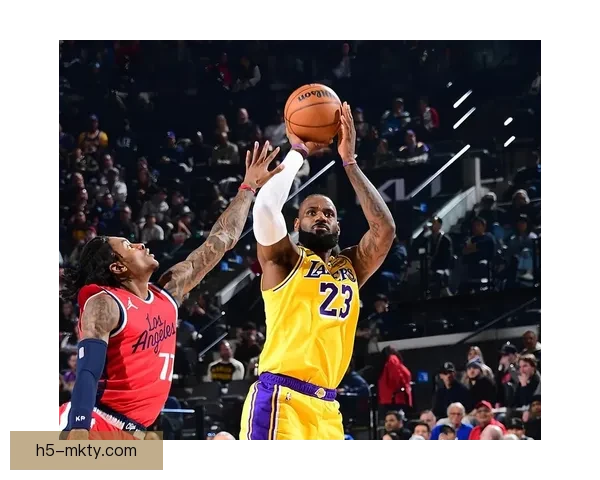 詹姆斯超6万分钟 创纪录时奇才8人未出生